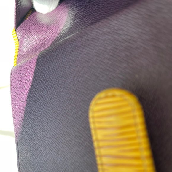 ** Vintage ** Louis Vuttion Epi French Purse Leather Wallet Yellow - Picture 2 of 16